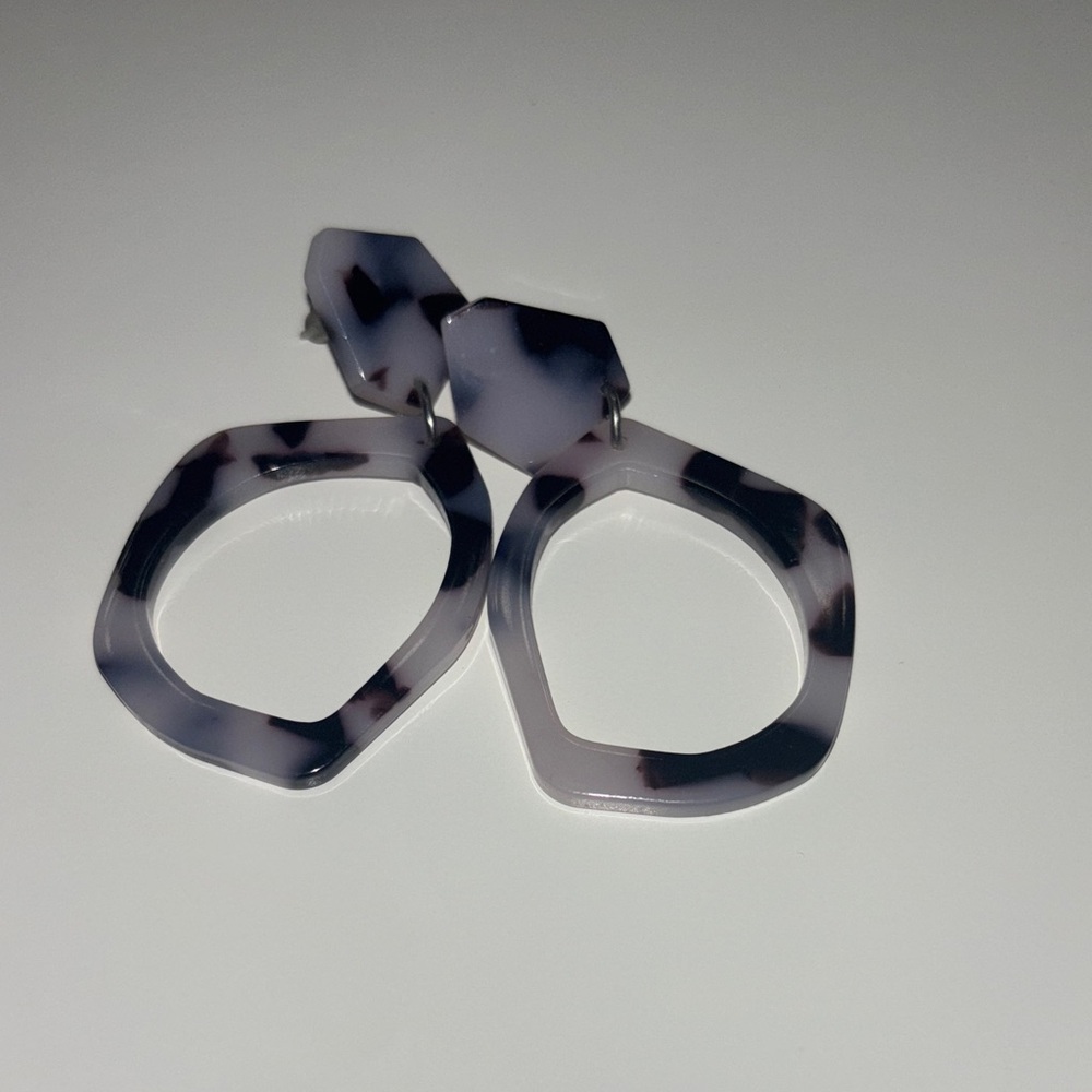 Tortoise Shell Drop Earrings